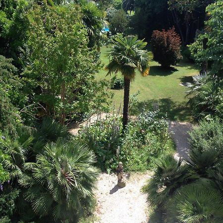 Villa Guelfi กาสชินา ภายนอก รูปภาพ